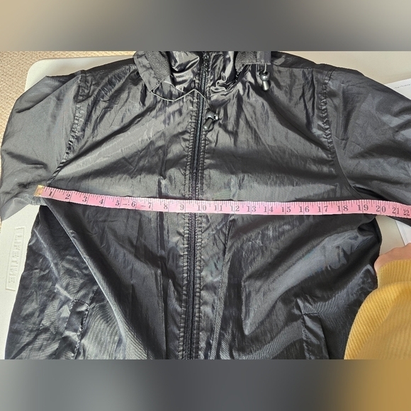 Totes Men's Black Hooded Storm Jacket Windbreaker Size Small. - Picture 8 of 8